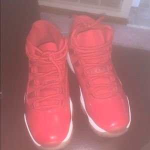 Jordan retro 11s